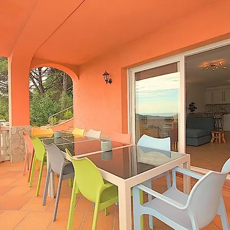 Alta Vista Villa *